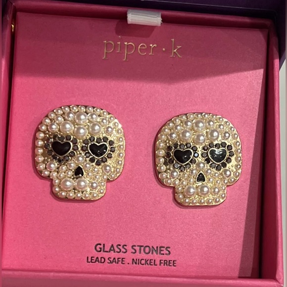 48 hour Sale piper•k Glass Stones NIB “LEAD SAFE NICKEL FREE "SUGAR SKULLS" - Picture 2 of 4